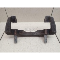 Скоба суппорта переднего Chrysler Grand Cherokee (WK2) 2010 68052371AA