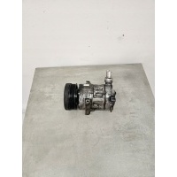 Corsa 1.4 16v 2015 г. компрессор кондиционера 55701200 5e5275200 55l12c