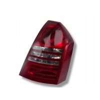 Chrysler 300c 2011 задняя сторона правый фара задняя