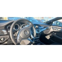 Панель консоль подушки мерседес cls w218