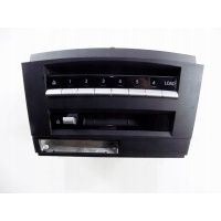 Мерседес s w221 2005 год cd - чейнджер
