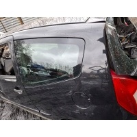 Боковое стекло кузова левый задняя citroen c2