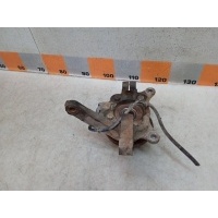 Кулак поворотный Mitsubishi Space Wagon 3 2002 MR297068