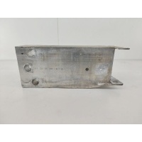 Кронштейн усилителя бампера Mercedes CLA C117 A2466200195