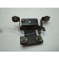 Кронштейн крепления Volkswagen Transporter T4 1997 7d0906287