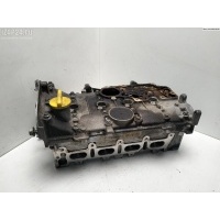 Головка блока цилиндров двигателя (ГБЦ) Renault Scenic I (1996-2003) 2001