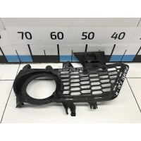 Решетка в бампер правая BMW 3-serie F30/F31/F80 (2011 - 2020) 51118062632