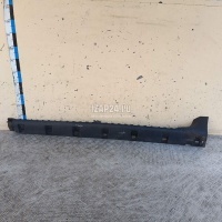 Накладка на порог (наружная) Renault Duster 2012 768518113R