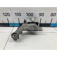 Опора двигателя правая Renault Duster 2012 112102235R