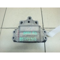 Опора КПП левая VAG Q3 (8U) (2012 - 2018) 8J0199555K