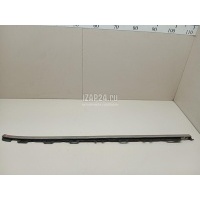 Накладка стекла заднего правого Citroen-Peugeot 208 (2012 - 2019) 9674616580