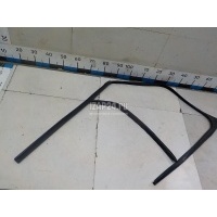Уплотнитель стекла двери Land Rover Range Rover IV 2013 LR034100
