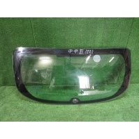 Стекло заднее Ford Focus III 2011-2019 1817902