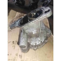 Насос вакуумный Audi A6 C4(1994-1997) 1996 075145101A