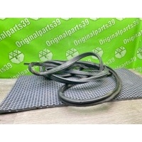 Уплотнитель двери Mercedes-Benz E-Class W124 4MATIC 1994 A1247303578, 1247303578, A1247301578