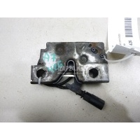 Замок капота VAG Octavia (A7) (2013 - 2020) 5E0823509B