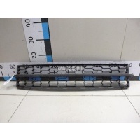 Решетка в бампер центральная VAG Octavia (A7) (2013 - 2020) 5E0853677