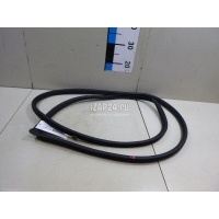 Уплотнитель двери Nissan Almera (G15) (2013 - 2018) 80831EW800