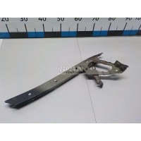 Кронштейн замка капота Toyota Corolla E18 2013 5320902100