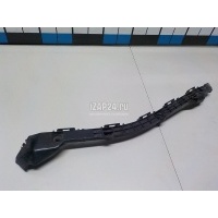 Направляющая заднего бампера правая Toyota Corolla E18 2013 5257502120
