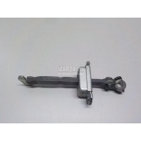 Ограничитель двери Toyota Corolla E18 2013 6863002250