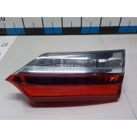 Фонарь задний внутренний правый Toyota Corolla E18 2013 8158002A30