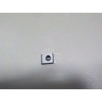 Крепеж Toyota Corolla E18 2013 9018306030