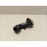 Патрубок Mercedes Benz W205 2014 6512001051