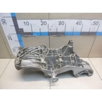 Кронштейн генератора Renault Logan II 2014 688300553R