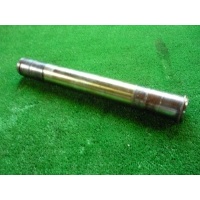 Болт оси передняя 138616a1 case 580
