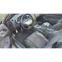 Nissan 370z , 350z кресла кожа подушки европа