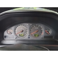 Спидометр volvo s60 i 30746102 2.4 d5 европа