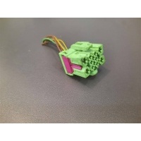 разъем VW Touareg 2010-2014 2014 1j0937733