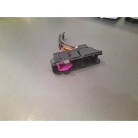 разъем VW Touareg 2010-2014 2014 7p0937722
