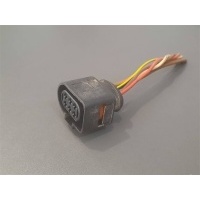 разъем VW Touareg 2010-2014 2014 1j0973733