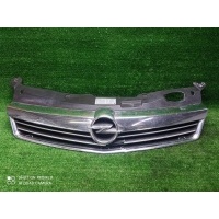 решетка радиатора Opel Astra H (2004-2014) 13225775