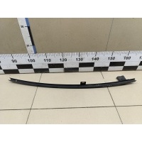 Направляющая стекла двери VW Golf V Plus 2005-2014 5M083940703C