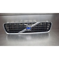 Решетки радиатора 9151881 volvo s60 v70 ii