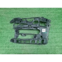 Кронштейн переднего бампера BMW 5er G30 (17-20) Bmw Параметр: Модель 2017 51117385345