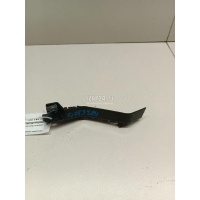 Кронштейн переднего бампера правый Land Rover Discovery Sport 2014 LR077882