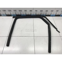 Уплотнитель стекла двери Renault Kaptur 2016 823319007R