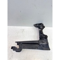 крепление аккумулятора Land Rover Range Rover Evoque L538 2015-2018 LR024378