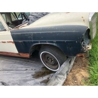 Крыло правая передняя мерседес w108 s108