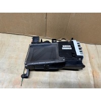 Toyota prius плюс дисплей head up 8310847040