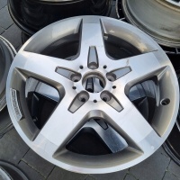 Felga MERCEDES W156 156 X156 GLA AMG A1564010500