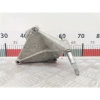Кронштейн (крепление) кпп (лапа крепления траверса) Renault Scenic 1 (1996-2003) 2001 7700832251,8200205568