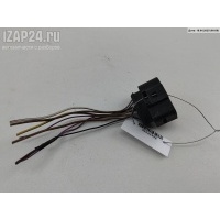 Разъем (фишка) проводки Volkswagen Phaeton 2003 1J0973735