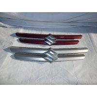 Решетка радиатора переднее накладка suzuki лиана 04 - 07 рестайлинг 72112 - 54gb0
