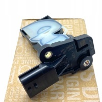 Renault oe 226802715r расходомер воздуха