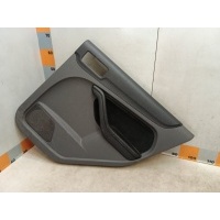 Обшивка двери Ford Focus 2 2007 1515331